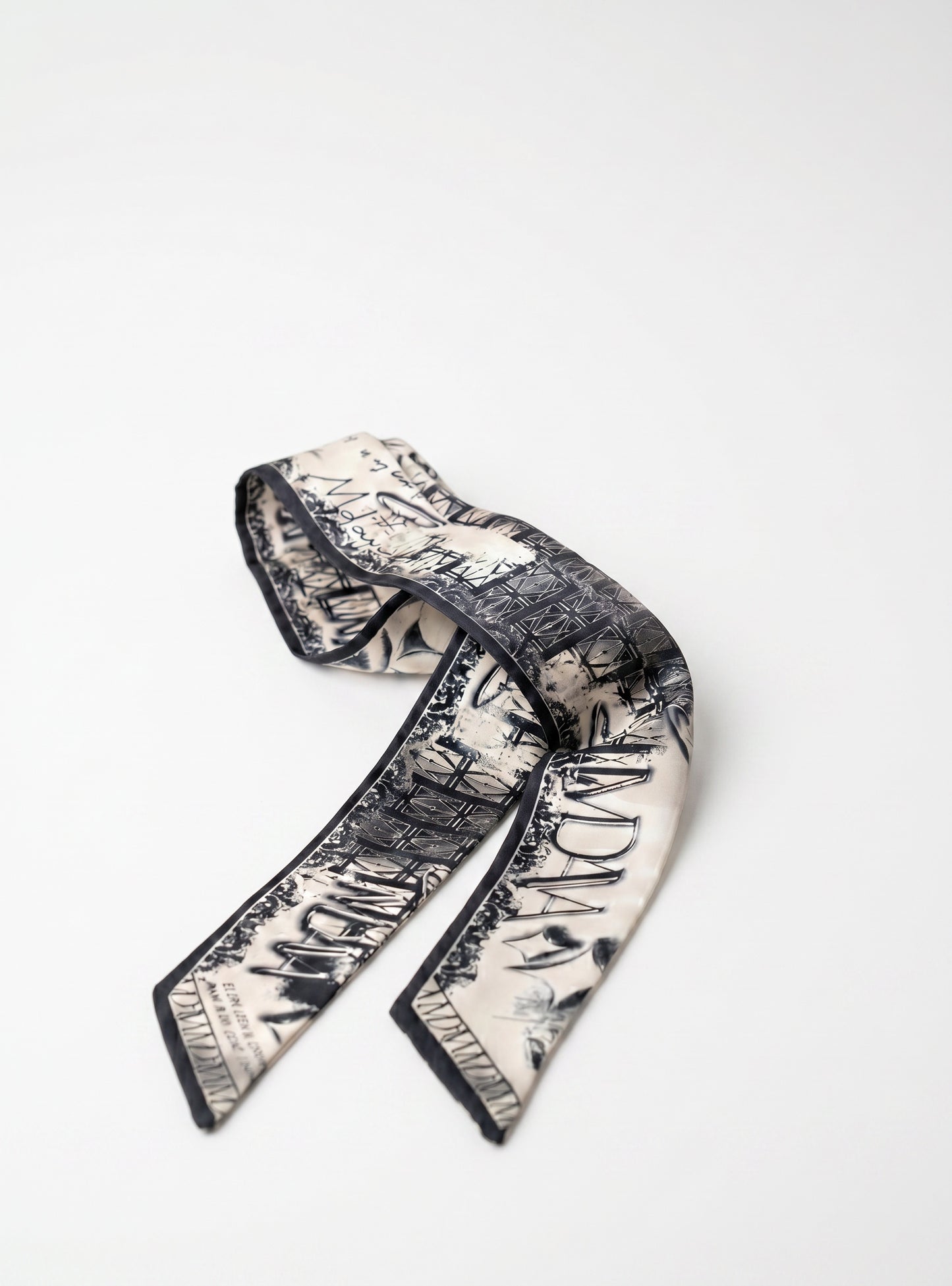 MDAVA ANTI TWILLY SCARF